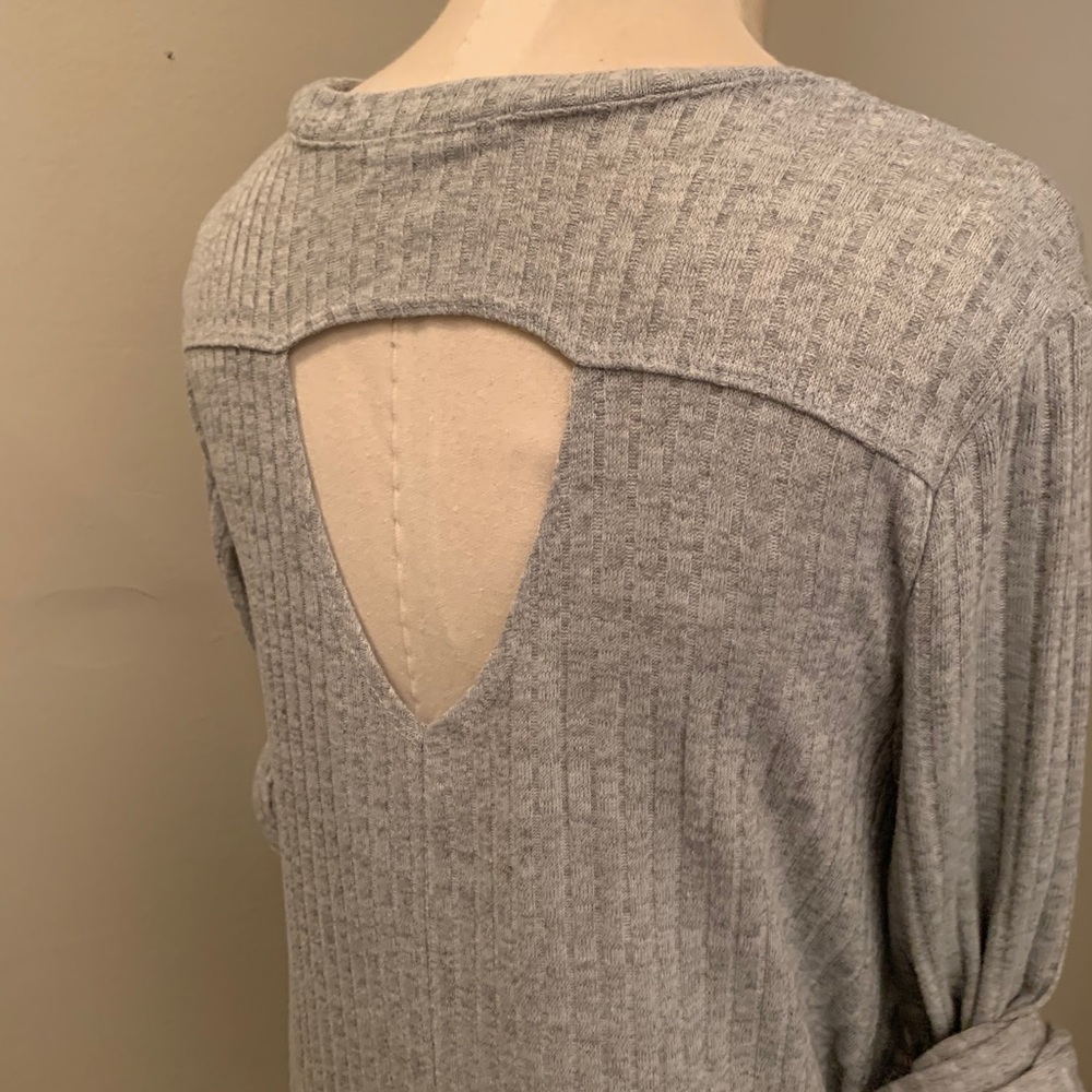 Cutout top
